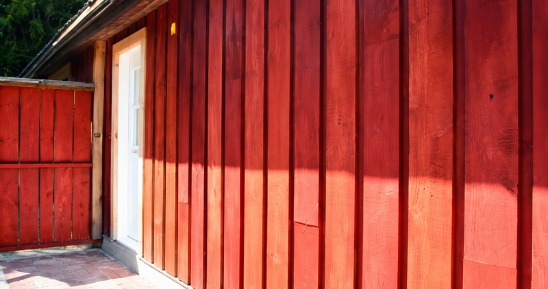 Reverse board-and-batten siding